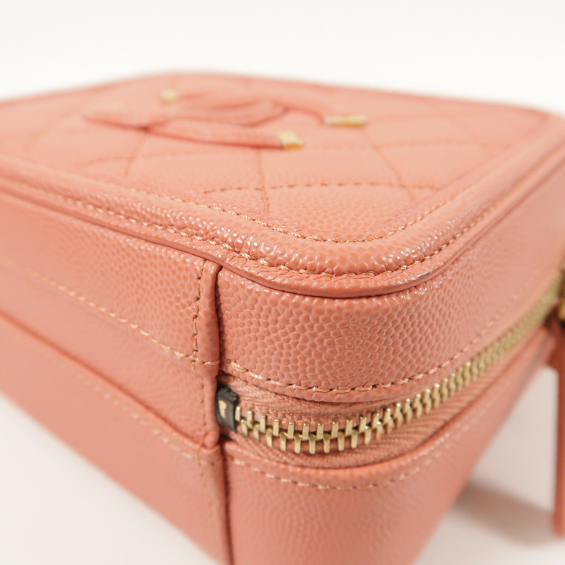 CHANEL 牛皮皮革Vanity Case金扣手挽肩背兩用袋-12