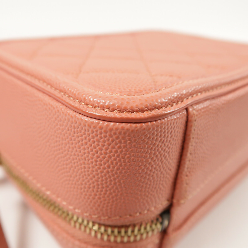 CHANEL 牛皮皮革Vanity Case金扣手挽肩背兩用袋-13