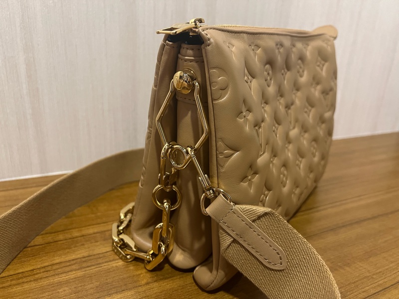 路易威登 Coussin PM 肩背包 M21263 Monogram 皮革米色-5