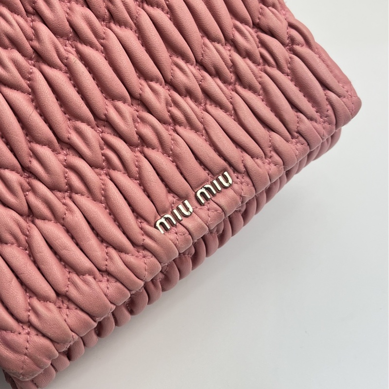 🏷️ Miu Miu-10