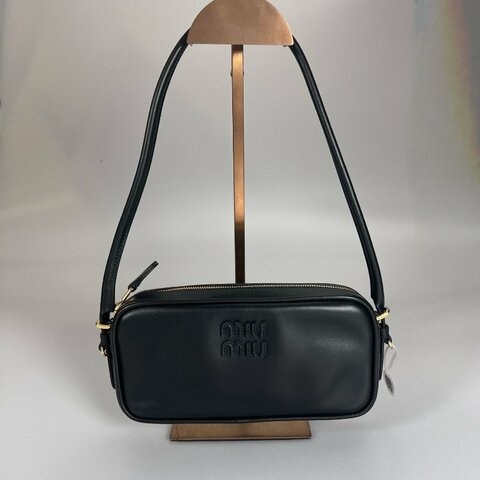 MIUMIU 5NE024手提拉鏈長型包