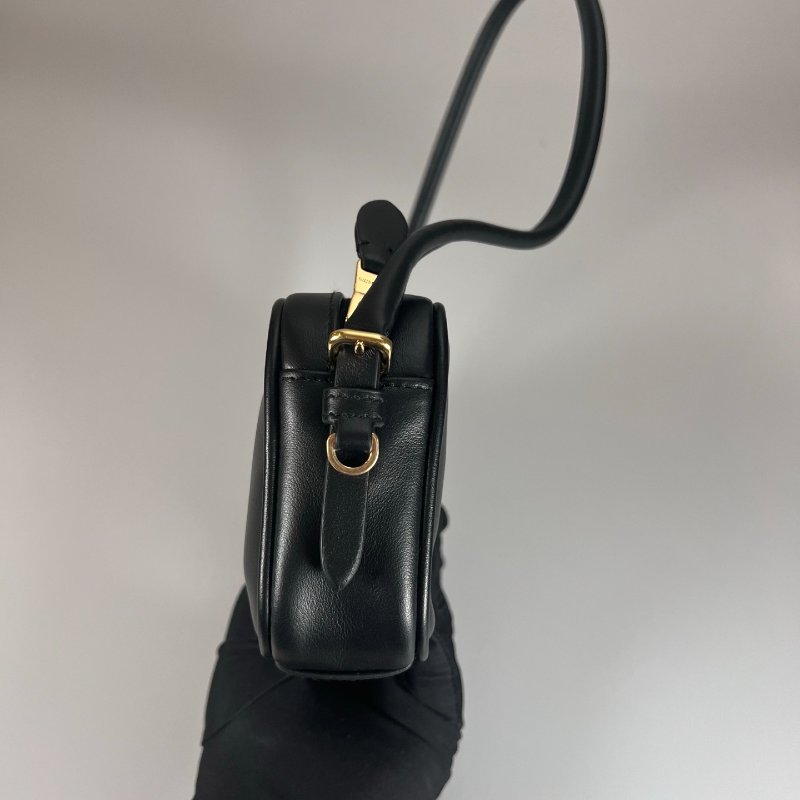 MIUMIU 5NE024手提拉鏈長型包-3