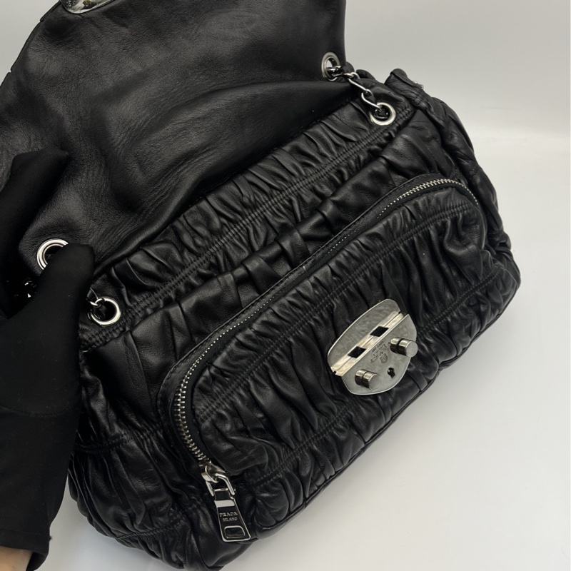 🏷️ Prada 兩面可用-10