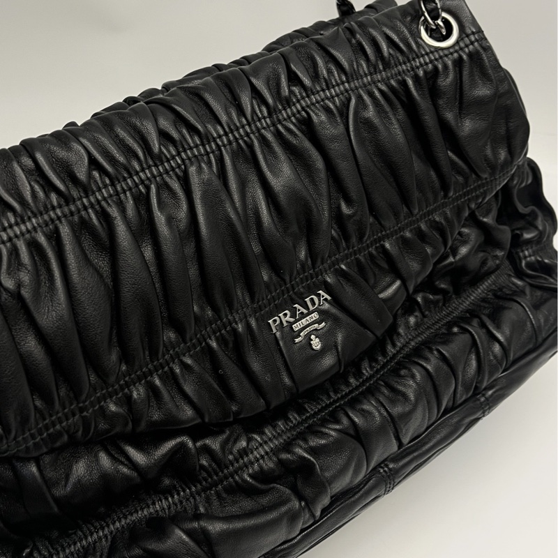 🏷️ Prada 兩面可用-12