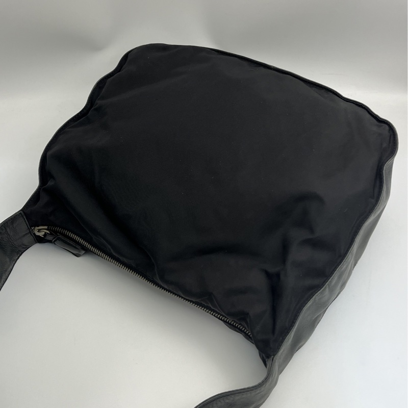 🏷️ Prada 背帶可調節-5