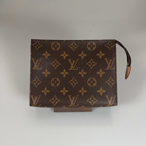 LV M47544 原花盥洗包