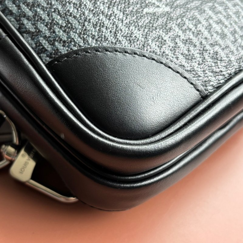 ::Louis Vuitton:: LV N50012 AMAZONE SLING BAG 黑色棋盤格斜背胸口包-10