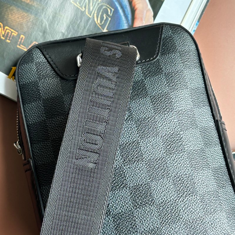 ::Louis Vuitton:: LV N50012 AMAZONE SLING BAG 黑色棋盤格斜背胸口包-20