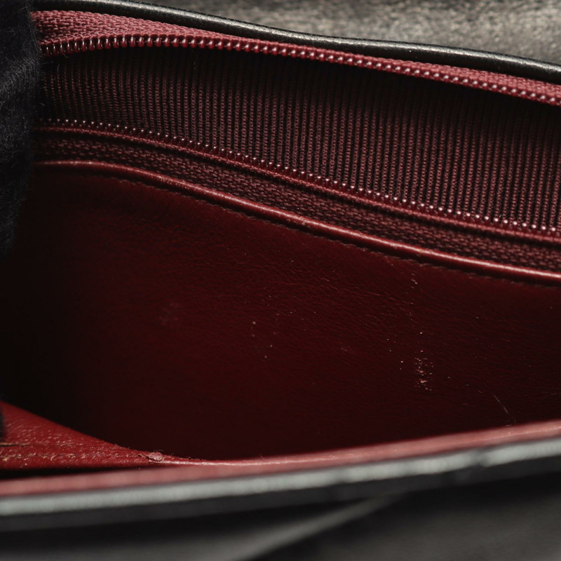 香奈兒斜紋縫線鏈條單肩背包，羊皮材質，黑色，金色五金，二手，女士CC-6