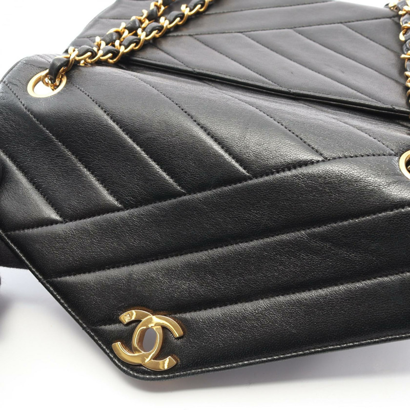 香奈兒斜紋縫線鏈條單肩背包，羊皮材質，黑色，金色五金，二手，女士CC-9