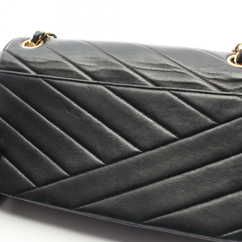 香奈兒斜紋縫線鏈條單肩背包，羊皮材質，黑色，金色五金，二手，女士CC-10