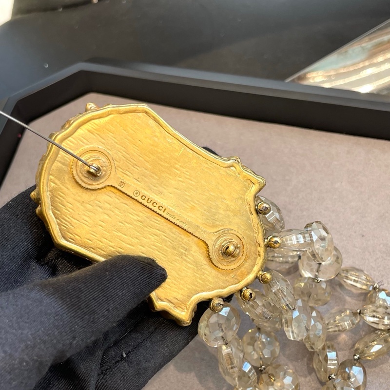 Gucci秀款胸针-2