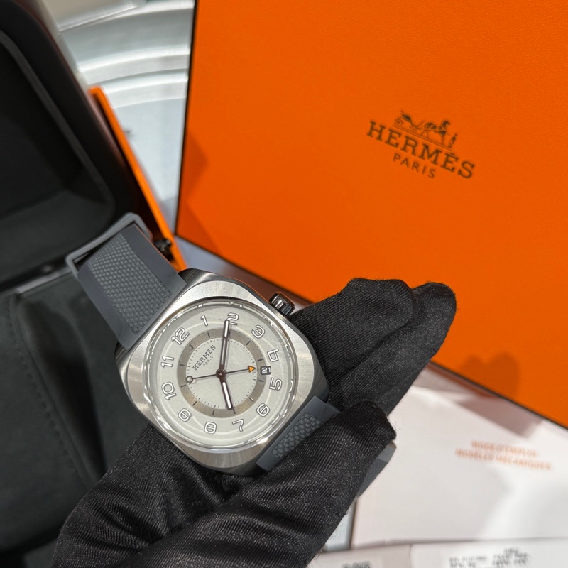 Hermes爱马仕 H08 定制款腕表-3