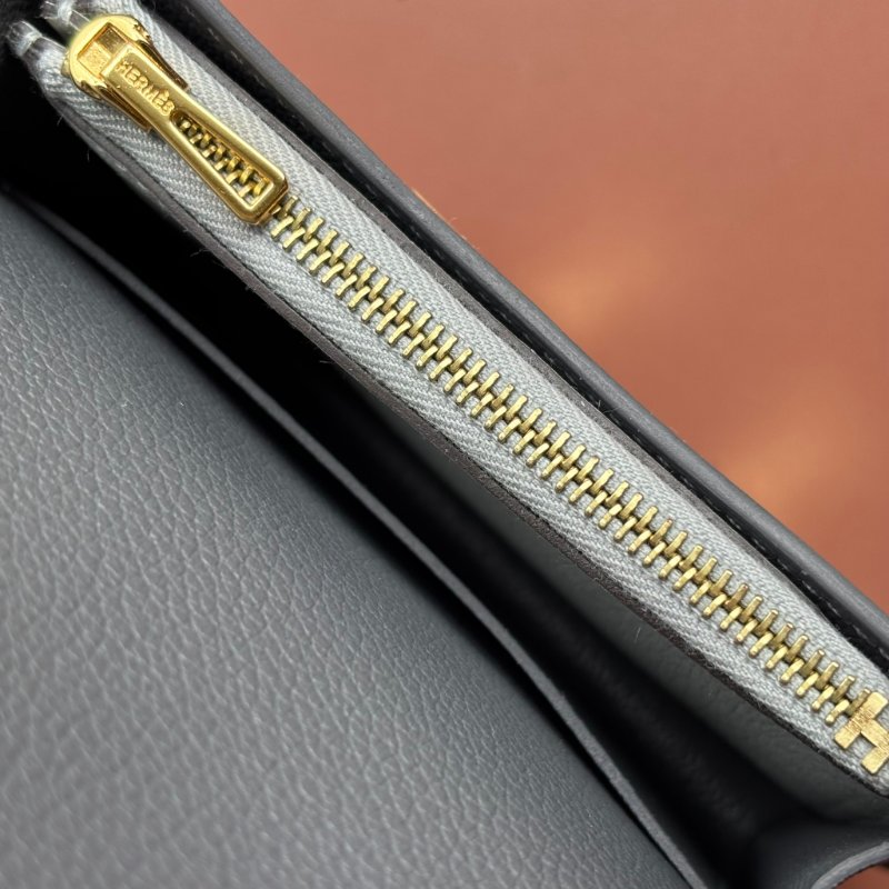 ::HERMES:: W刻灰色金釦Mini Constance康康短夾 腰包-10