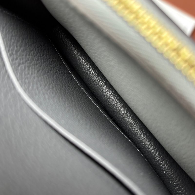 ::HERMES:: W刻灰色金釦Mini Constance康康短夾 腰包-12