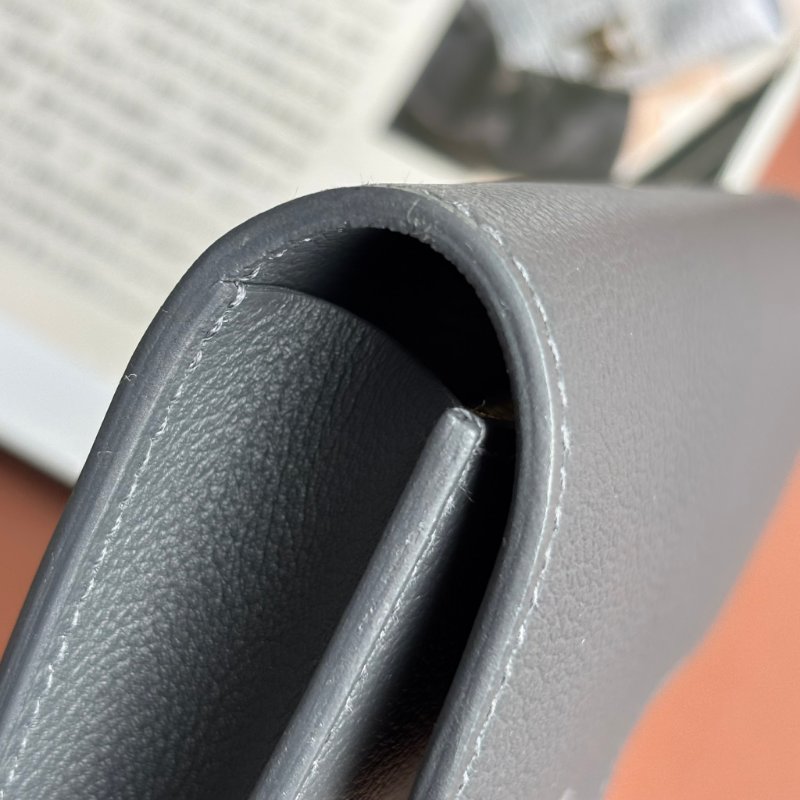 ::HERMES:: W刻灰色金釦Mini Constance康康短夾 腰包-18