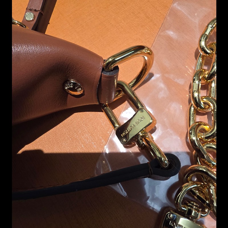 🥰🥰🥰LV大月亮 Loop Hobo包包 M46311🥰🥰🥰超級新 特賣-5