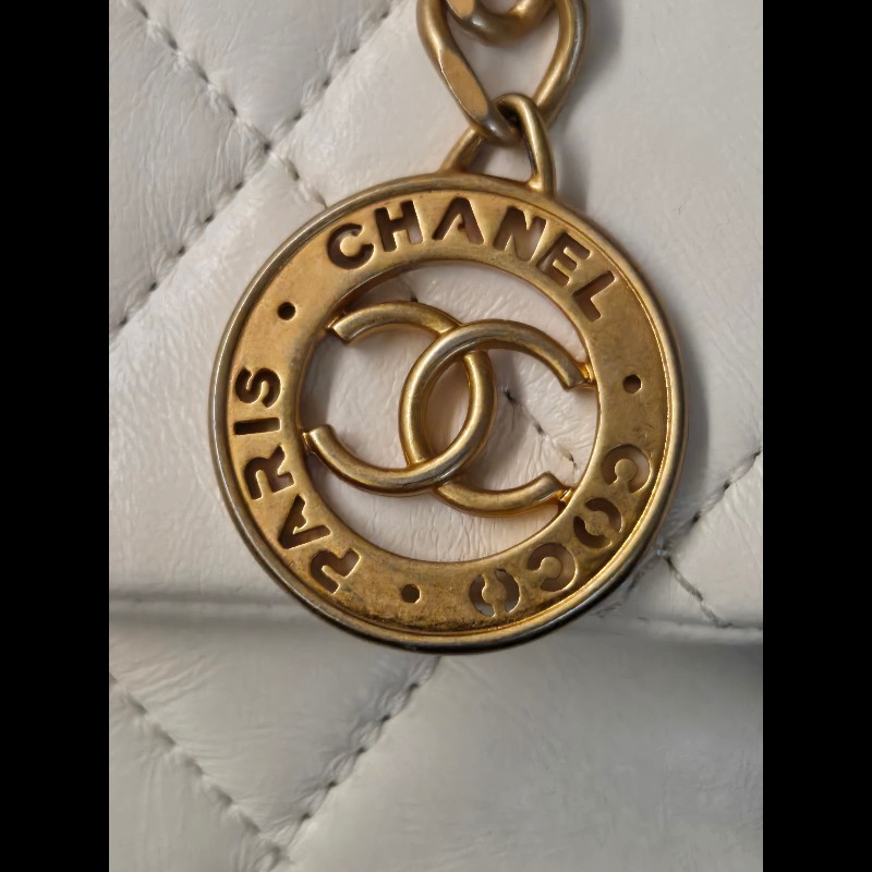 Chanel金幣斜揹包-6