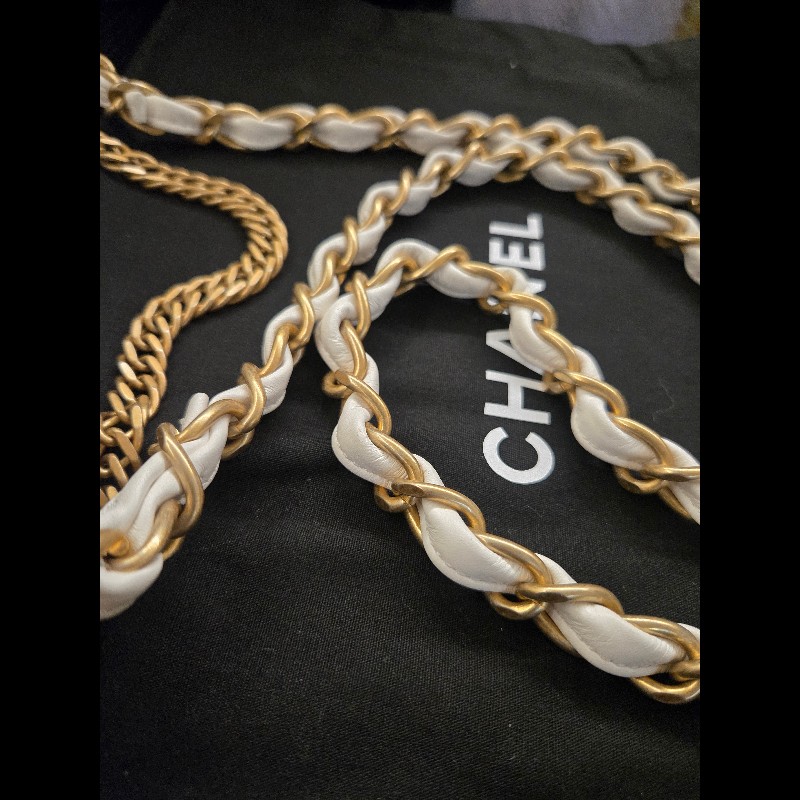 Chanel金幣斜揹包-10