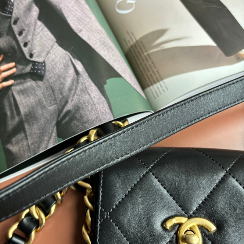 ::CHANEL:: AS2831 Matelasse 迷你掀蓋金鍊手袋斜背鏈包-21