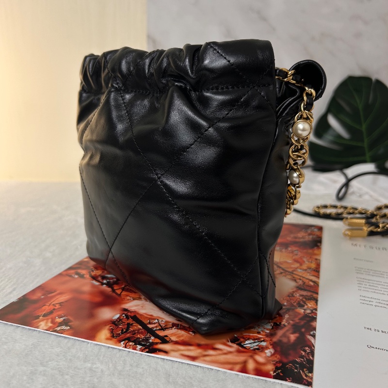 Chanel 22 迷你束口包仿珍珠 晶片水桶包-7