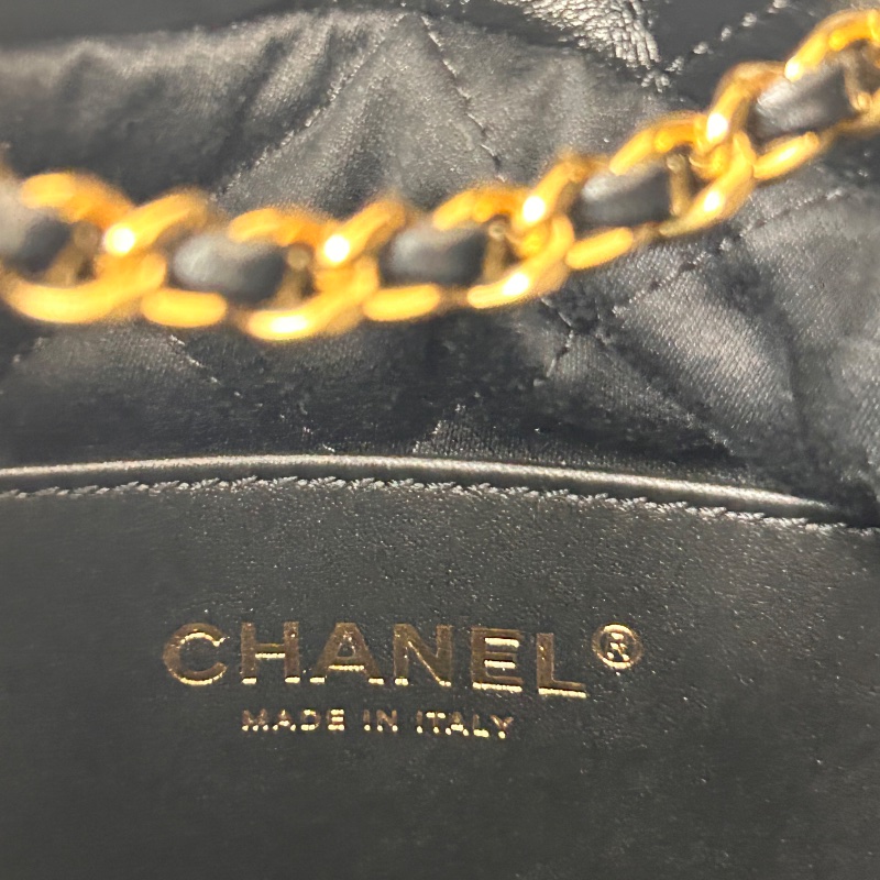 Chanel 22 迷你束口包仿珍珠 晶片水桶包-14