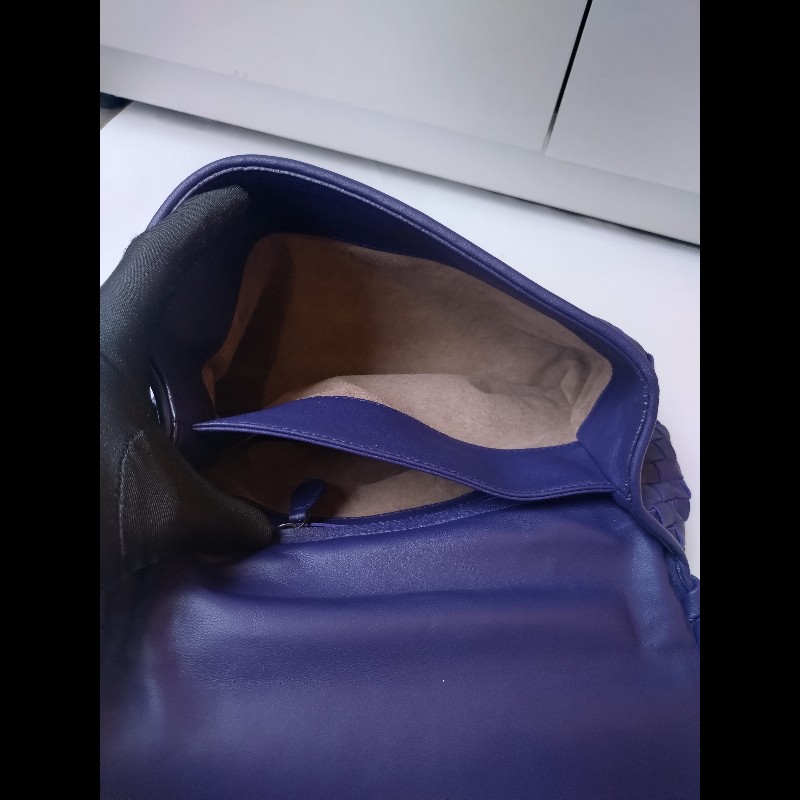 BV 霧黑鍊藍紫皮編織口蓋包-20