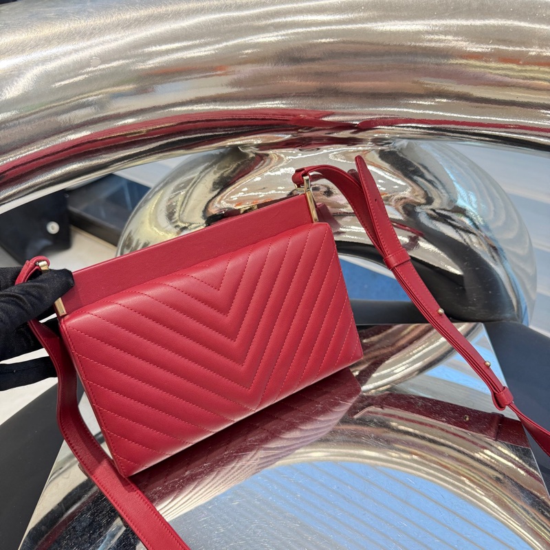 Chanel 香奈儿 2.55红金盒子包-3