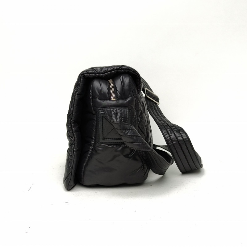 CHANEL 黑色羽絨15開銀扣sportline方標泡芙包斜挎包-1