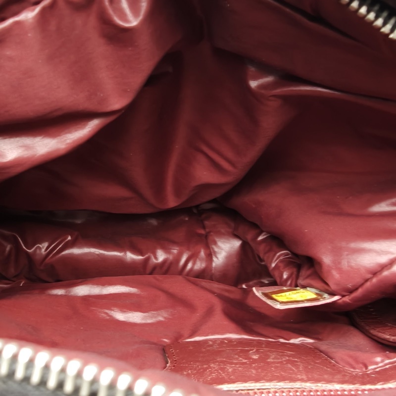 CHANEL 黑色羽絨15開銀扣sportline方標泡芙包斜挎包-4