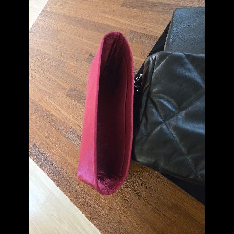 (近新閒置品)Chanel19中號黑金-7