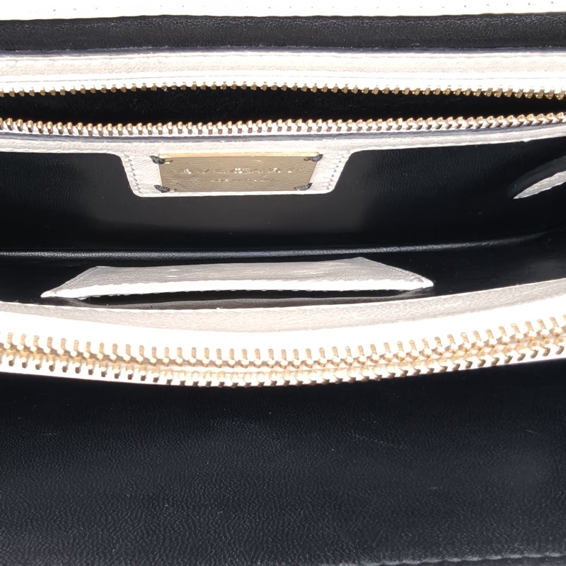 BVLGARI SerpentiForever風琴蛇頭包橫版米白色牛皮-5