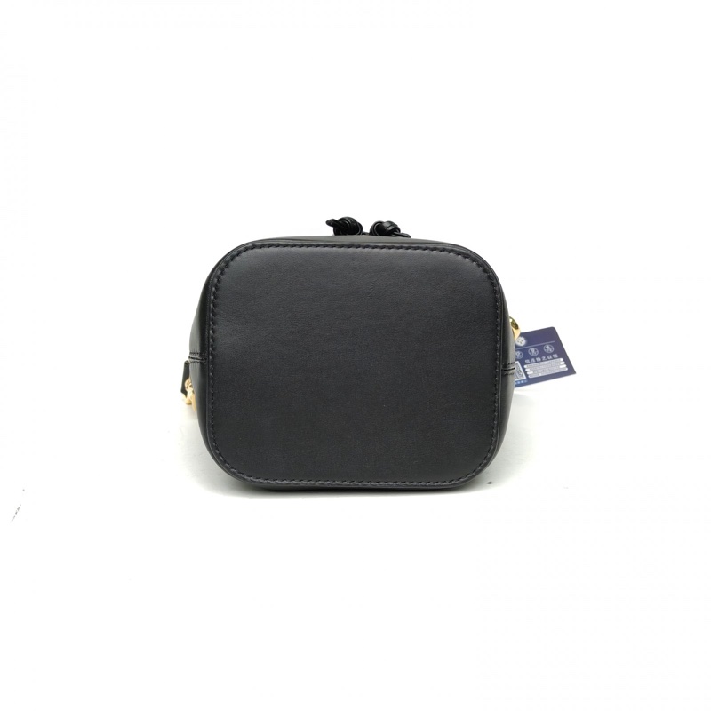 FENDI MONTRESOR迷你水桶包黑色牛皮金扣-3