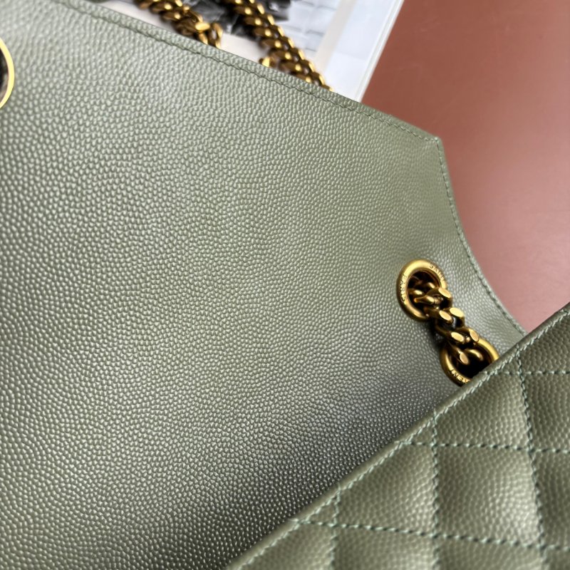 中號 :: Saint Laurent:: YSL Envelope 鼠尾草綠 粒面絎縫皮革金釦信封金鏈包 斜背包 肩背包-16