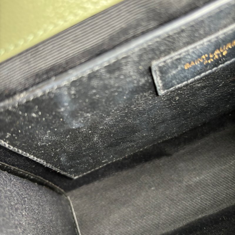 中號 :: Saint Laurent:: YSL Envelope 鼠尾草綠 粒面絎縫皮革金釦信封金鏈包 斜背包 肩背包-22