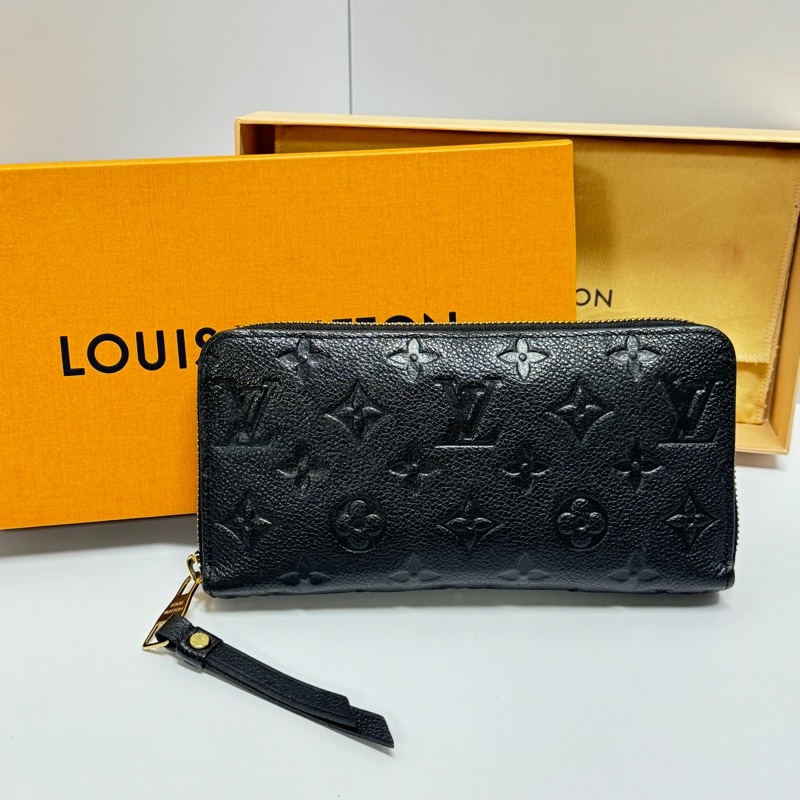 (超新全配🎁) LV M61864 黑老花 牛皮壓紋 長夾 (專櫃38,800)-0