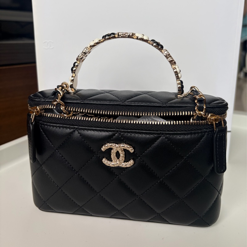 Chanel 香奈兒 琺瑯花提把長盒子-0