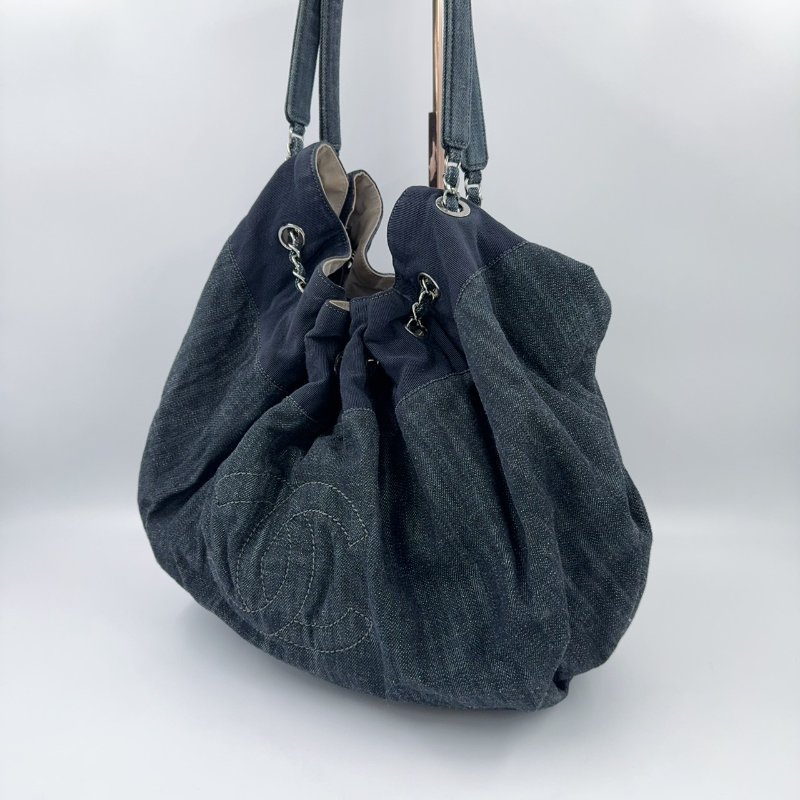 CHANEL深藍色丹寧牛仔肩背托特包(超甜甜價)-4