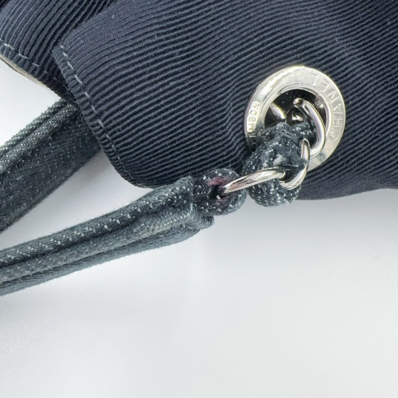 CHANEL深藍色丹寧牛仔肩背托特包(超甜甜價)-13