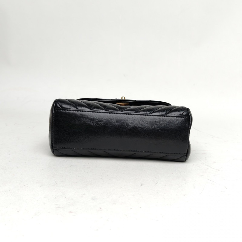 CHANEL 黑色牛皮26開金扣CF口蓋包mini方胖子V紋斜挎包-3