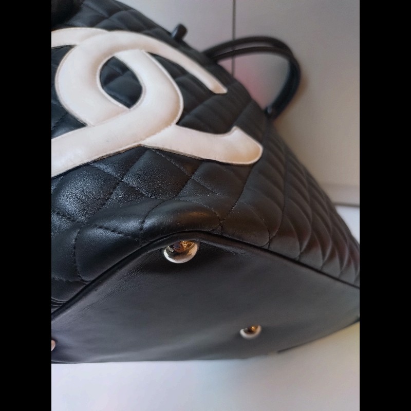 Chanel 黑底白雙C康朋大托特包-13