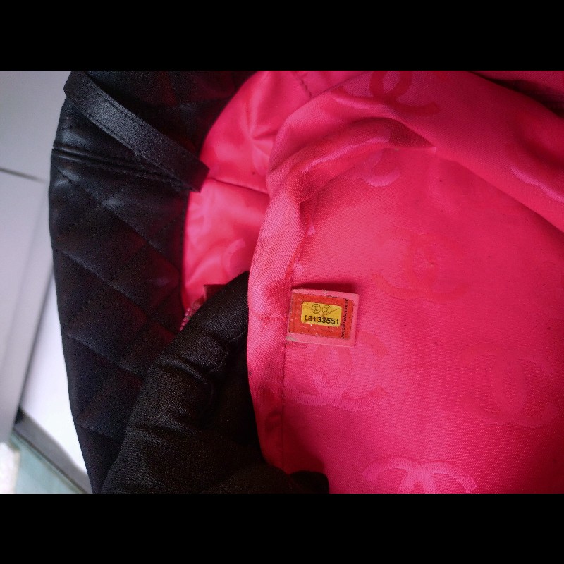 Chanel 黑底白雙C康朋大托特包-21