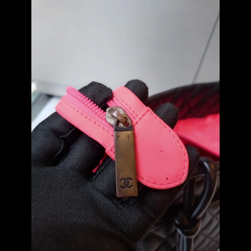 Chanel 黑底白雙C康朋大托特包-32