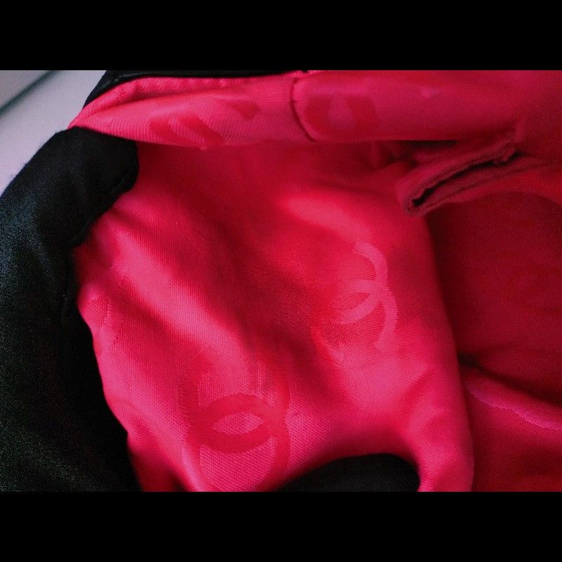 Chanel 黑底白雙C康朋大托特包-34