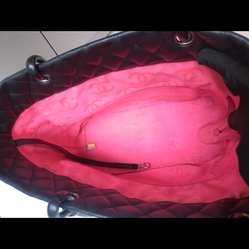 Chanel 黑底白雙C康朋大托特包-35