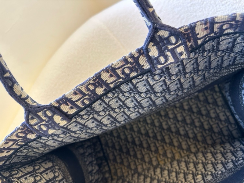Dior迪奧 Book Tote 19年編碼 藍色刺繡大號-6