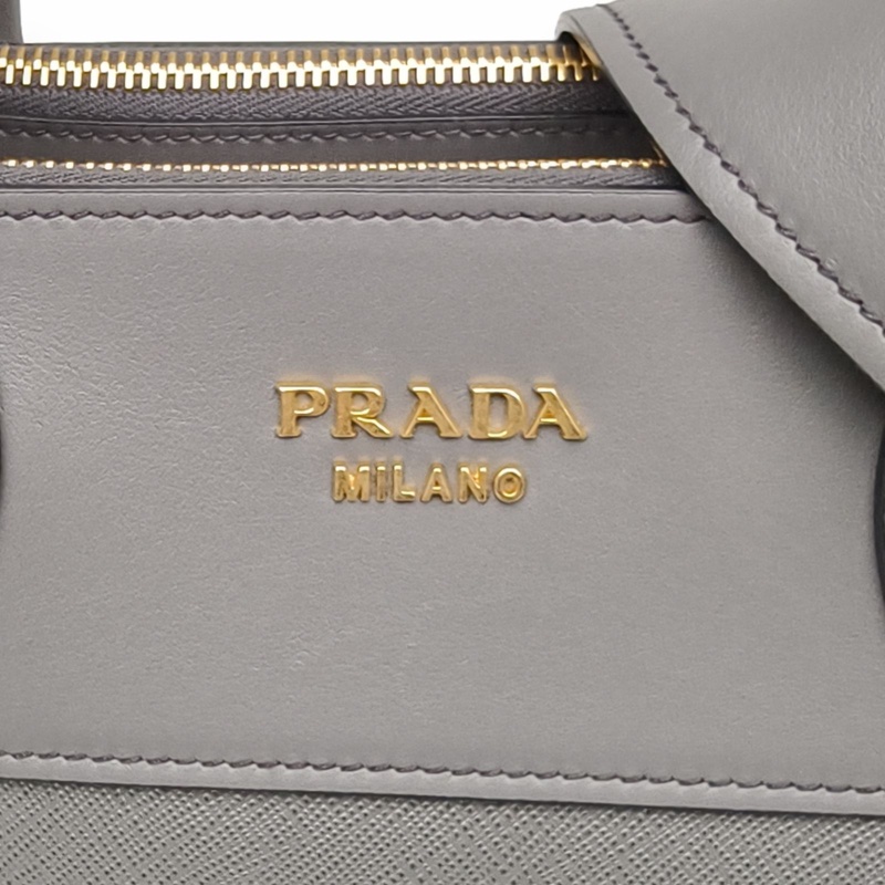 PRADA 深灰牛皮金扣經典saffiano十字紋托特包手提包-4