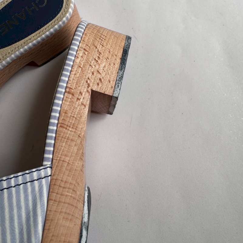 🤍清純款💙Chanel 藍白色山茶花低跟涼鞋38-5