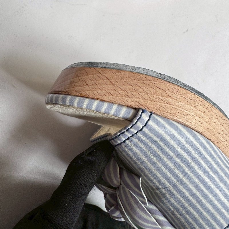 🤍清純款💙Chanel 藍白色山茶花低跟涼鞋38-11