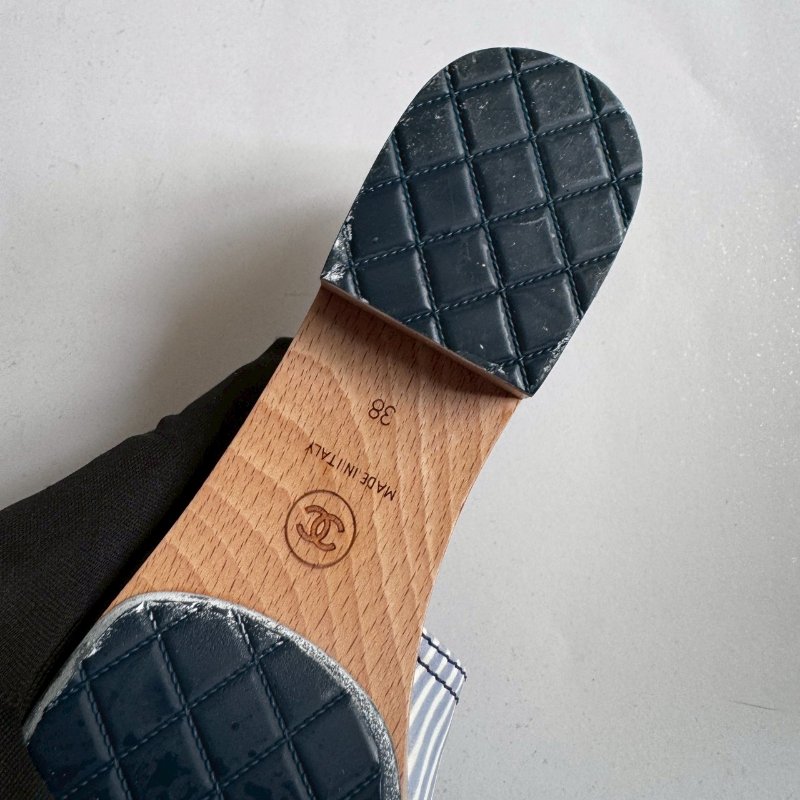 🤍清純款💙Chanel 藍白色山茶花低跟涼鞋38-15